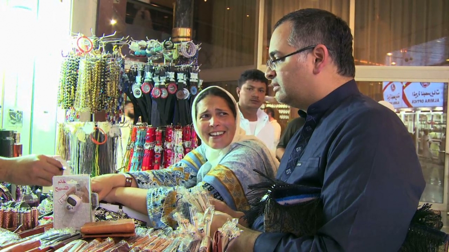 Amira Quraishi (left) and her husband Husam Ansari had different goals on the Hajj. Amira Quraishi (left) and her husband Husam Ansari had different goals on the Hajj.
